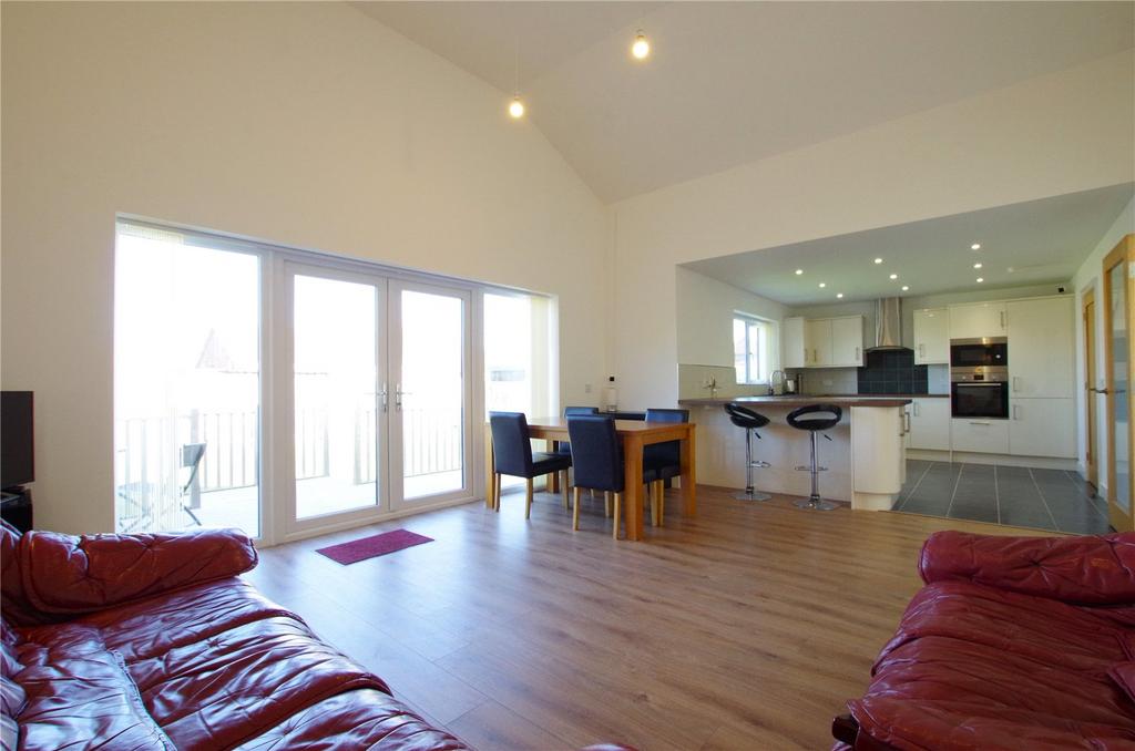 Thorn Road, Hedon, East Yorkshire, HU12 4 bed detached house for sale £370,000