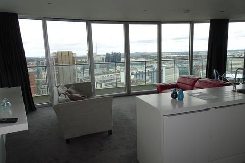 2 bedroom penthouse to rent, New Street, Birmingham B2