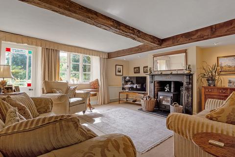 5 bedroom country house for sale, Helmdon Road, Greatworth, Banbury Oxfordshire OX17 2DR