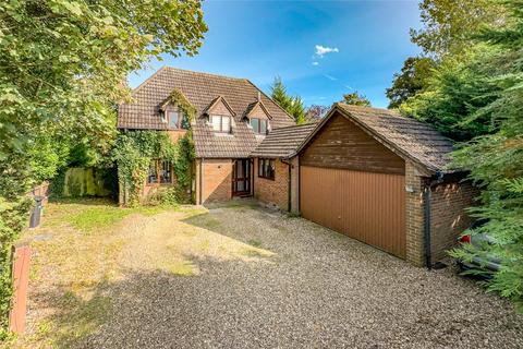 3 bedroom detached house for sale, Frogmore, St. Albans, Hertfordshire, AL2