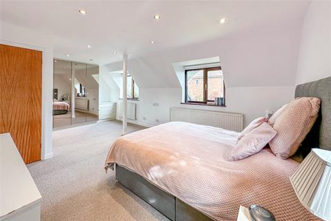 1b Frogmore, St Albans, AL2 2JS