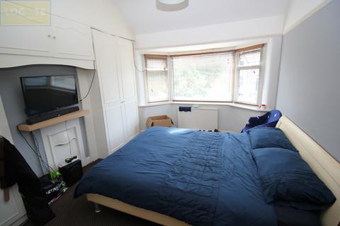 3 bedroom semi-detached house for sale, Flixton Road, Urmston