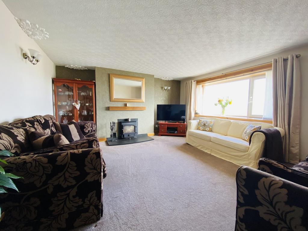 12 Whiterow, Powfoot, Annan, DG12 5PL 3 bed property £290,000
