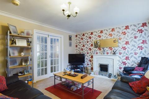 7 Field Close, Burscough, Ormskirk, L40 5XY