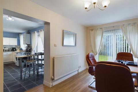 7 Field Close, Burscough, Ormskirk, L40 5XY
