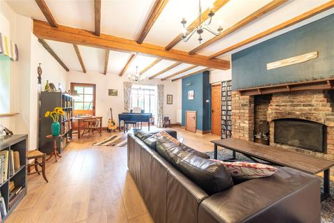 undefined, Y Felinheli, Gwynedd, LL56