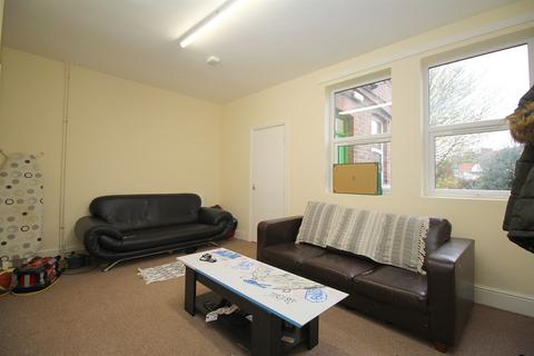 1 bedroom in a house share to rent, Selbourne Street, Loughborough, LE11