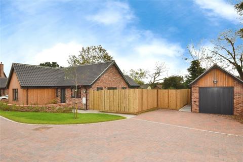 3 bedroom bungalow for sale, St. Peters Close, Charsfield, Woodbridge, Suffolk, IP13