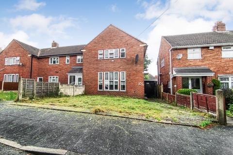 104 Commonside, Brownhills, Walsall, WS8 7AT
