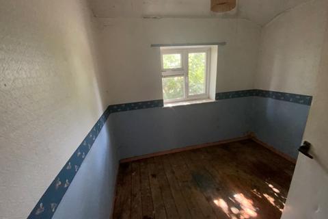 104 Commonside, Brownhills, Walsall, WS8 7AT