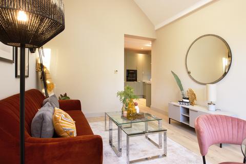 2 bedroom flat to rent, Selborne Road, Southgate N14