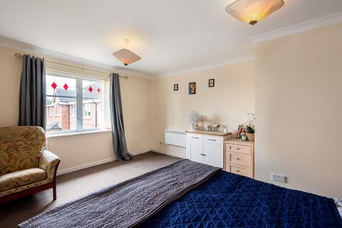 2 bedroom flat to rent, Saddlers Close, Huntington, York, YO32