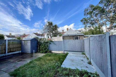 11 Plas Newydd Close, Southend-on-sea, SS1 3AH