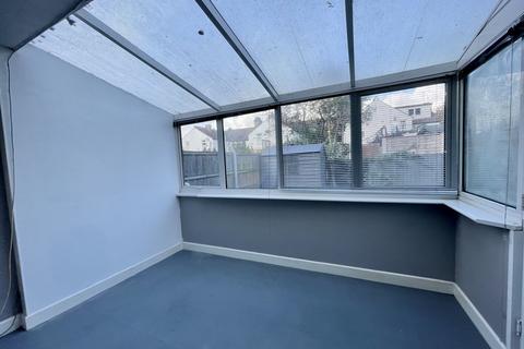 11 Plas Newydd Close, Southend-on-sea, SS1 3AH