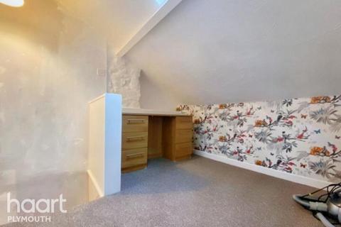 3 bedroom maisonette to rent, Coburg Place, Torquay