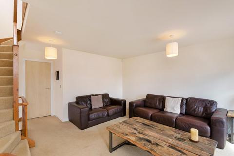 4 bedroom house to rent, Martins Court, Leeman Road, York, YO26