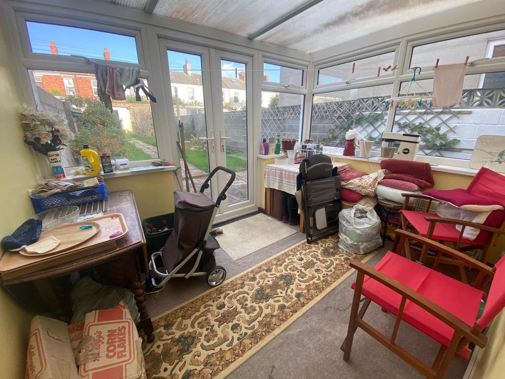 Abbotsbury Road, Weymouth 5 bed terraced house for sale £345,000