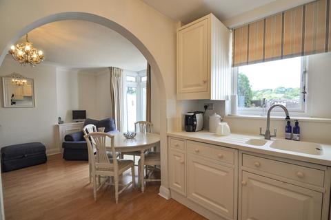 129 Bourne Vale, Bromley, BR2 7NY