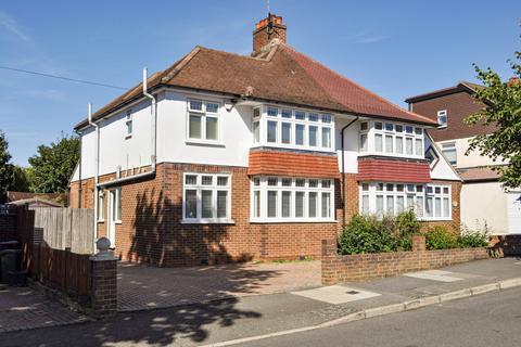 20 Chatham Avenue, Bromley, BR2 7QD