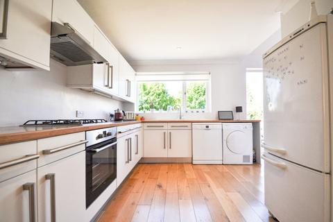 20 Chatham Avenue, Bromley, BR2 7QD