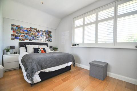 20 Chatham Avenue, Bromley, BR2 7QD