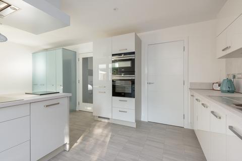 4 bedroom end of terrace house for sale - 33 College Way, Gullane, East Lothian, EH31 2BY