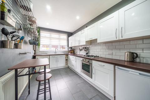 14 Hawthorndene Road, Bromley, BR2 7DY