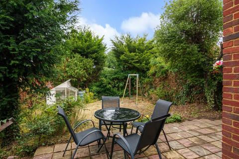 14 Hawthorndene Road, Bromley, BR2 7DY