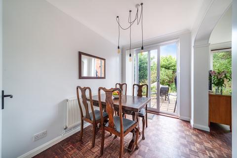 14 Hawthorndene Road, Bromley, BR2 7DY