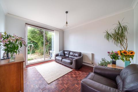 14 Hawthorndene Road, Bromley, BR2 7DY