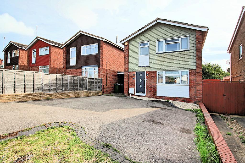Claybrook Avenue, Braunstone Town, LE3 4 bed detached house for sale