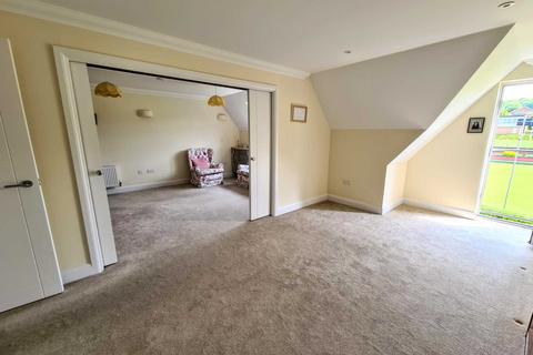 2 bedroom retirement property for sale, Fleur De Lis, London Road, SN8 2FN