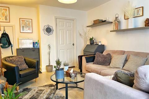 3 bedroom end of terrace house for sale - Branston Road, Manchester, Greater Manchester, M40
