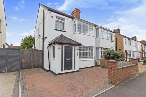 undefined, Felix Avenue, Luton, Bedfordshire, LU2 7LE