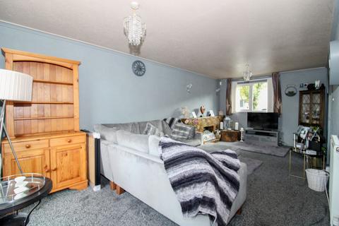 3 bedroom terraced house for sale - Barnes Heath Road, Rowlatts Hill