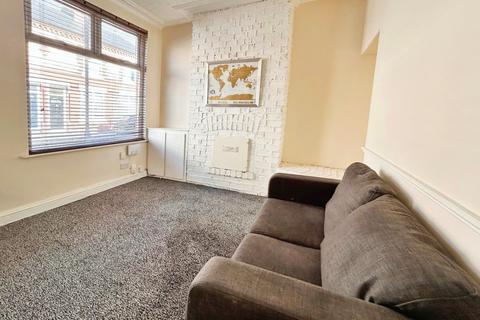 2 bedroom terraced house to rent, Chilworth Street, Manchester, Greater Manchester, M14