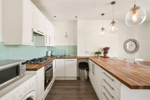 481c Caledonian Road, London, N7 9RN