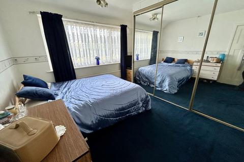 36 Stanley Square, Carshalton, SM5 4LX