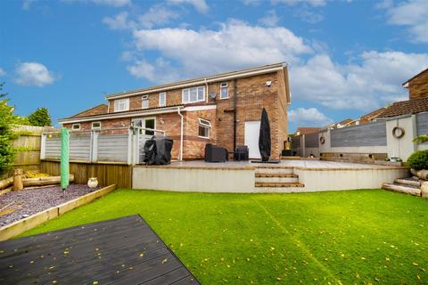 47 Brynawel, Caerphilly, CF83 2EX