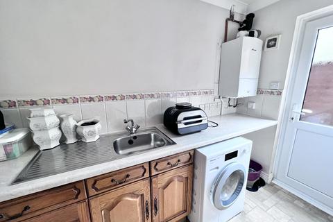6 Kingcup Close, Broadstone, BH18 9GS