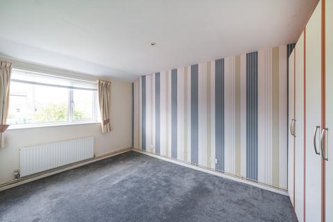 3 Meadow Close, Kington, Worcester, WR7 4DE