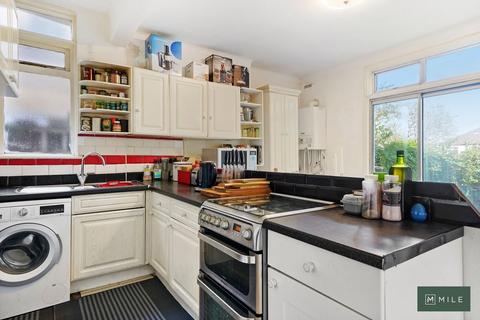 2 bedroom ground floor flat for sale, Holland Road, London NW10