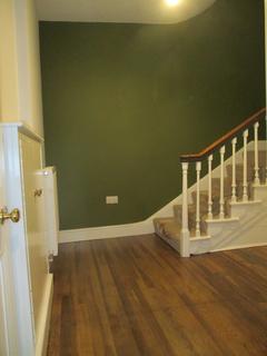 undefined, Paradise Court, Castle Street