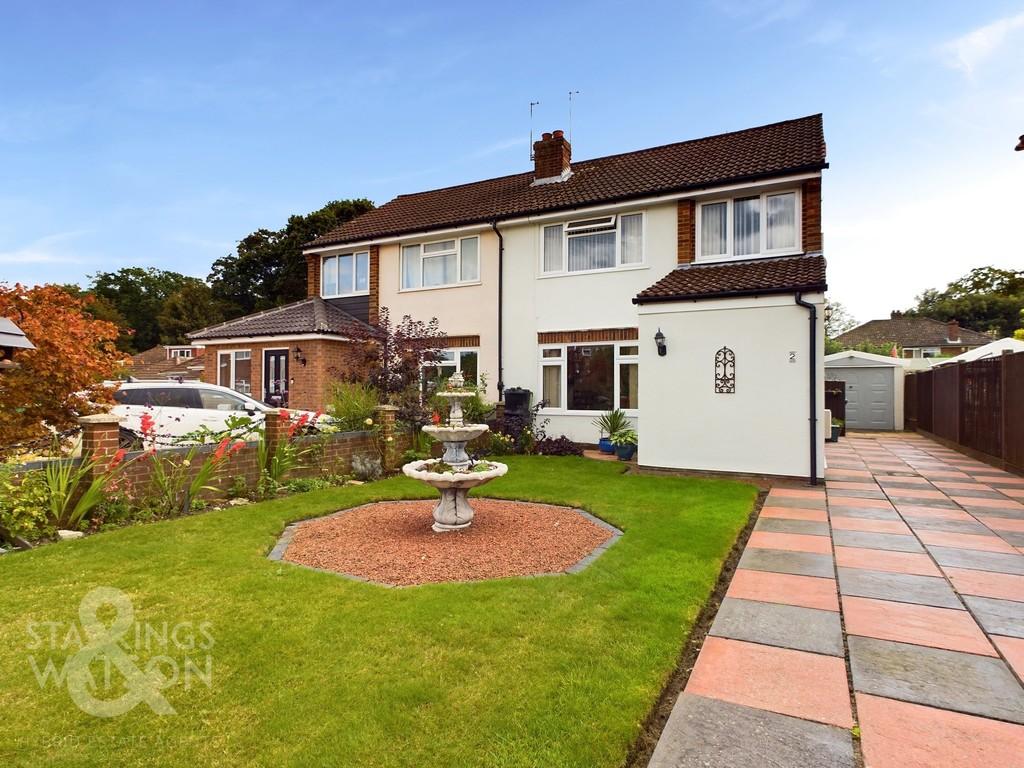 Laurel Road, Thorpe St. Andrew, Norwich 3 bed semidetached house for