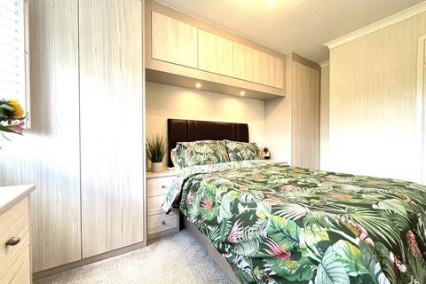 13 Arundel Close, Warwick, CV34 5HZ