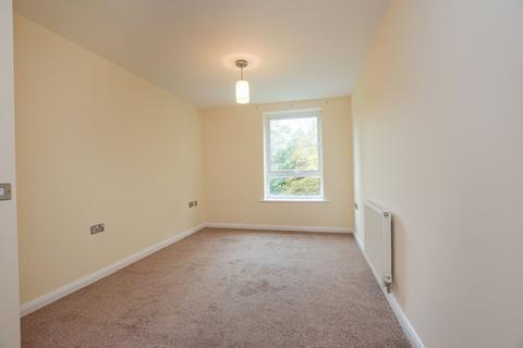 2 bedroom flat to rent, 7 Romana Square, Timperley, Altrincham, WA14