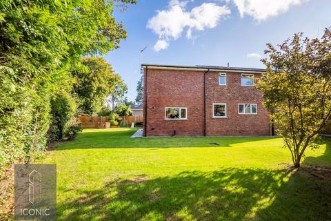 5 bedroom detached house for sale - Folgate Close, Old Costessey, Norwich