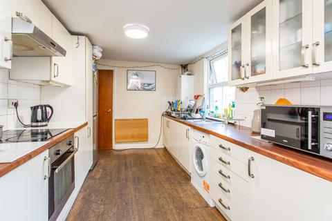 188 Bow Common Lane, London, E3 4HH