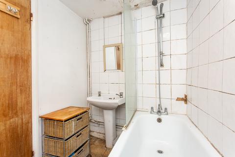 188 Bow Common Lane, London, E3 4HH