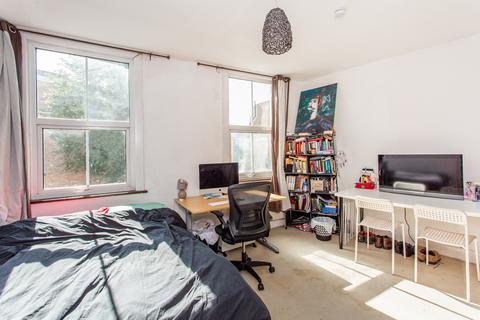 188 Bow Common Lane, London, E3 4HH